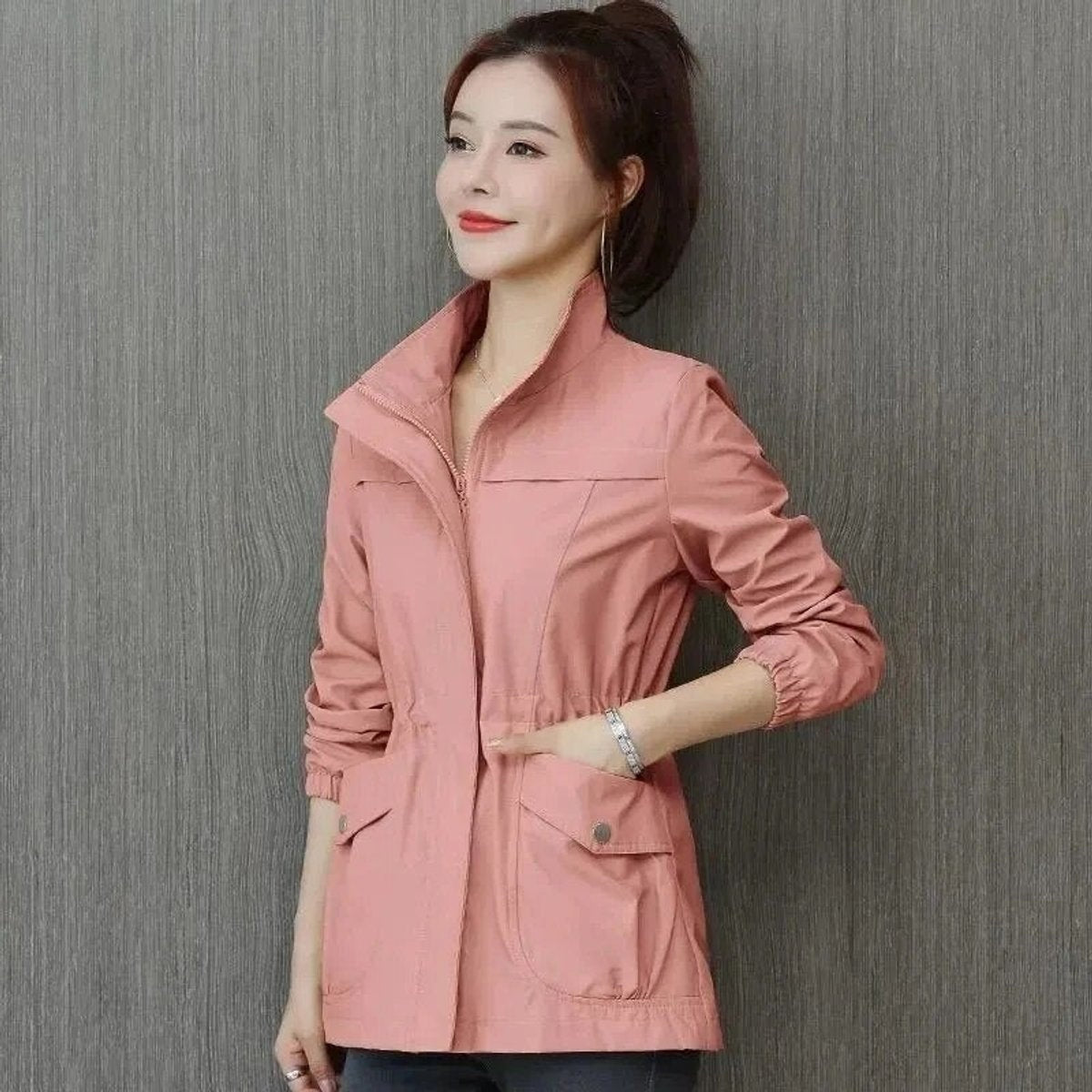 Esther | Chaqueta Militar Ligera Mujer Cremallera Cintura Ajustable