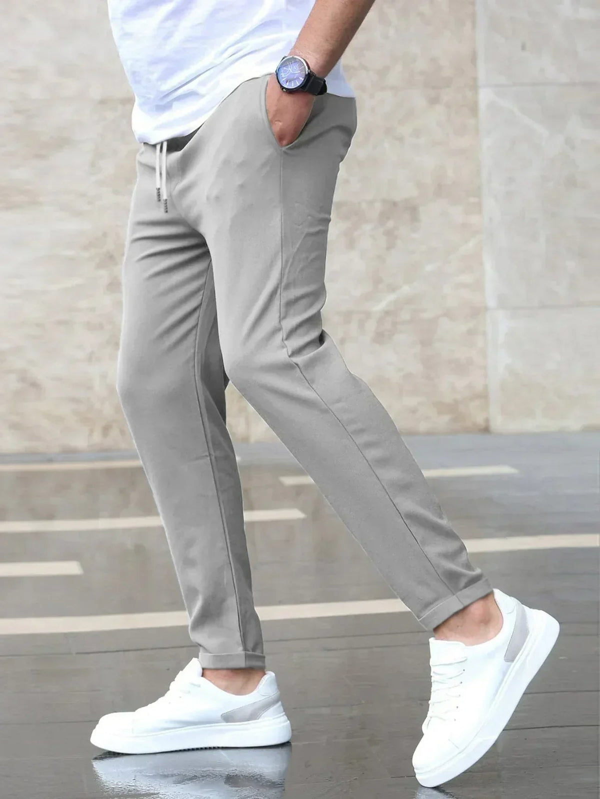 Iker | Pantalón Jogger Chino Hombre Cintura Elástica Corte Slim