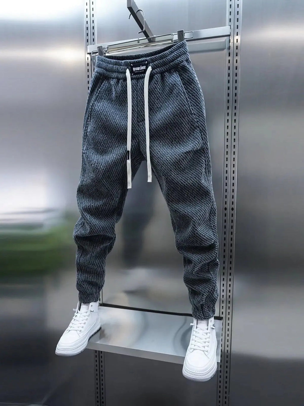 Iván | Pantalón Deportivo de Punto Acanalado Hombre Jogger Tobillo