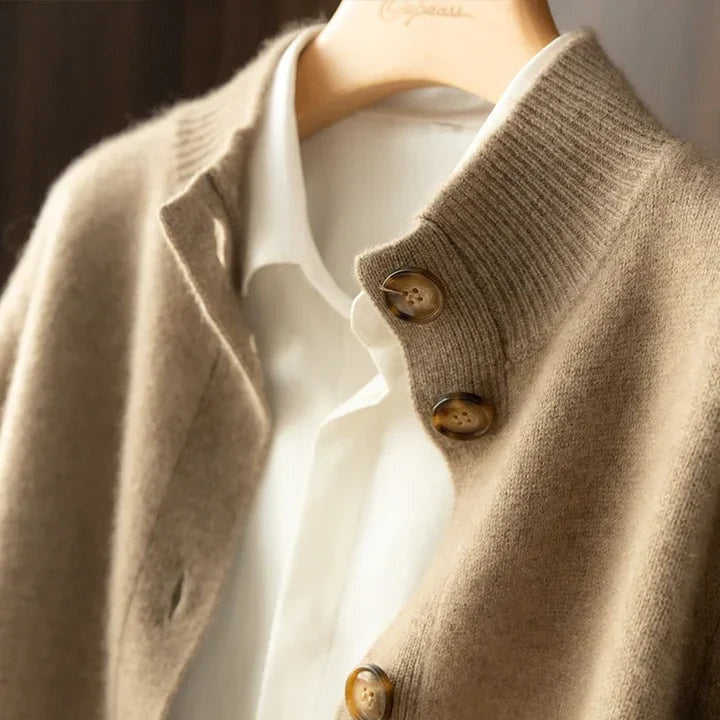 Lidia | Jersey Fino de Lana Mujer Cuello Medio con Botones