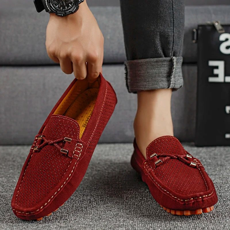 Rubén | Mocasines de Ante Perforado Hombre Sin Cordones